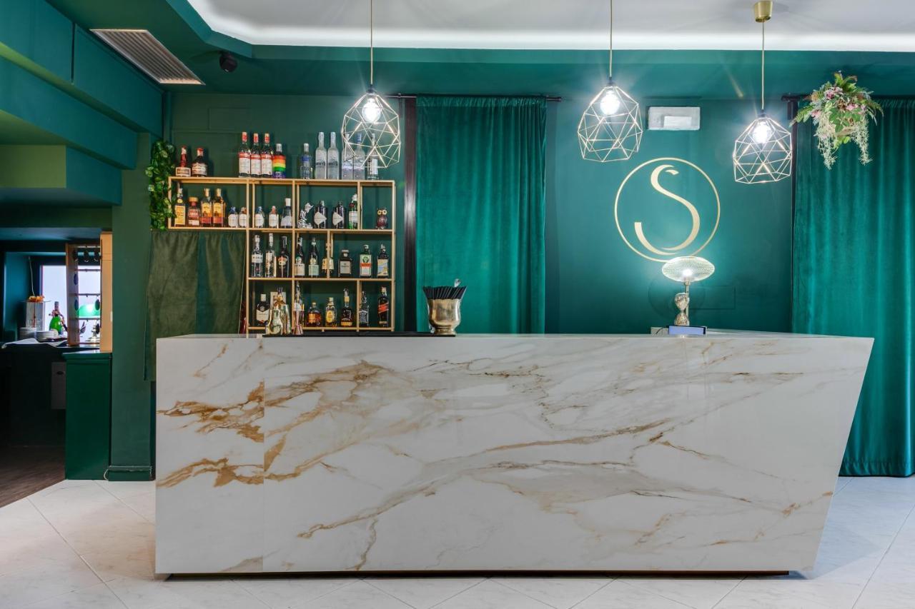 Hotel Sorriso Rimini Exterior photo