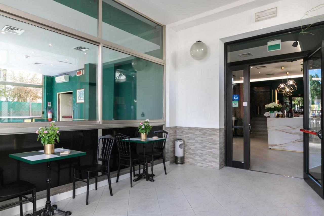 Hotel Sorriso Rimini Exterior photo